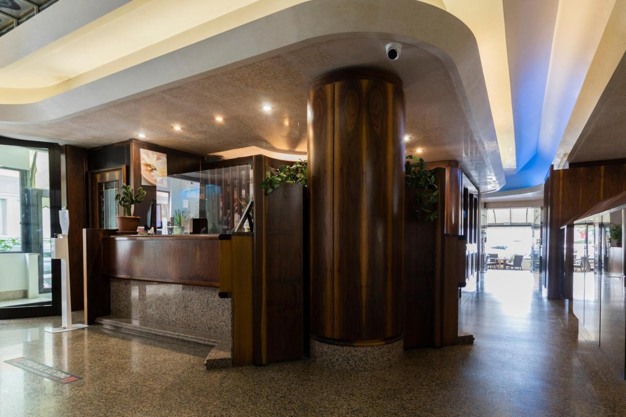 Hotel President Лідо-ді-Єзоло Екстер'єр фото